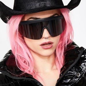 Onyx Under The Shade Shield Sunglasses